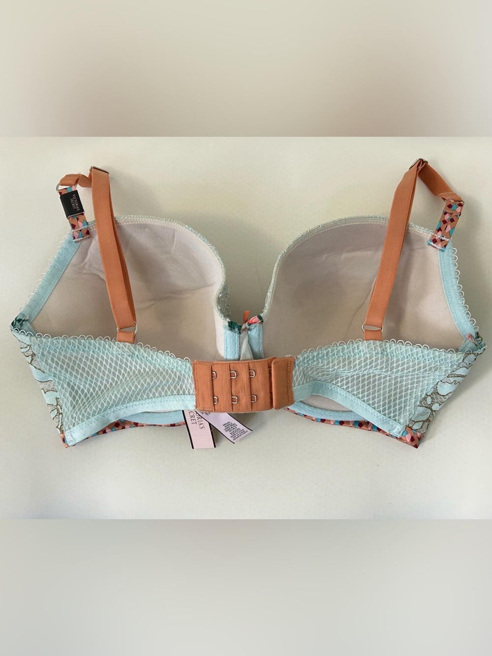 Victoria Secret Floral Pattern Bra - 32DDD - NWT - Picture 2 of 7